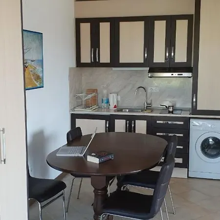 Oasis Resort&spa 1-3 * لوزينيتس